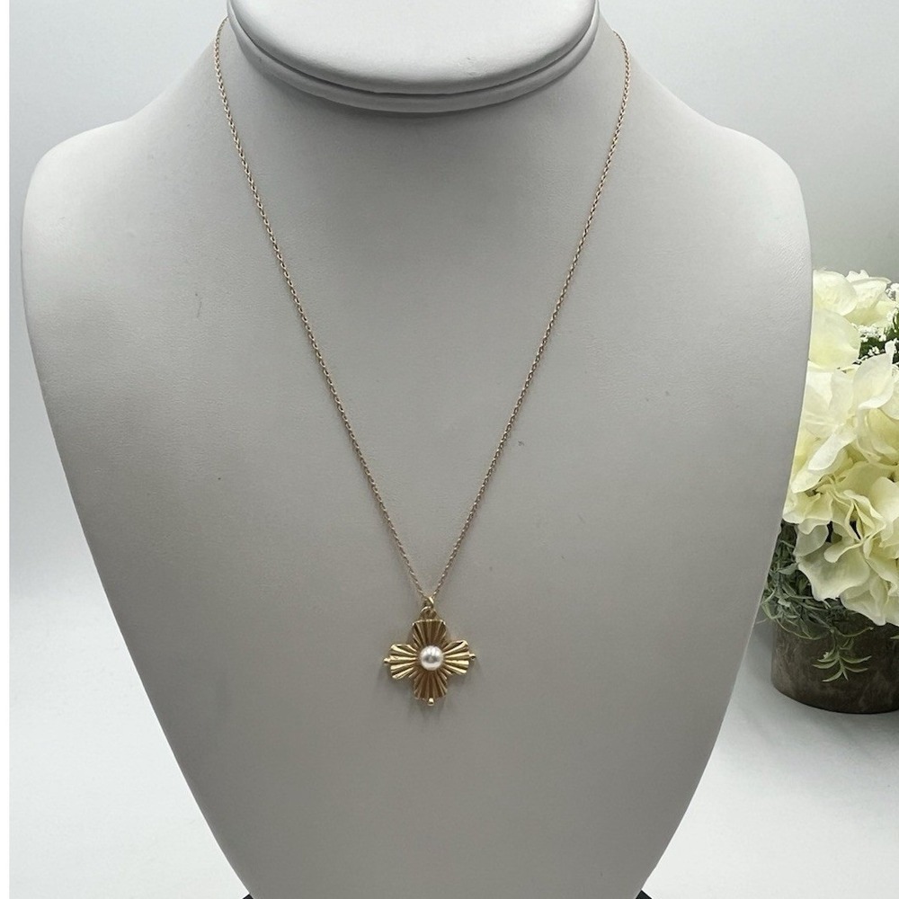 Jane‎ Marie Textured Cross White Pearl Center Pendant Adjustable Bolo Necklace